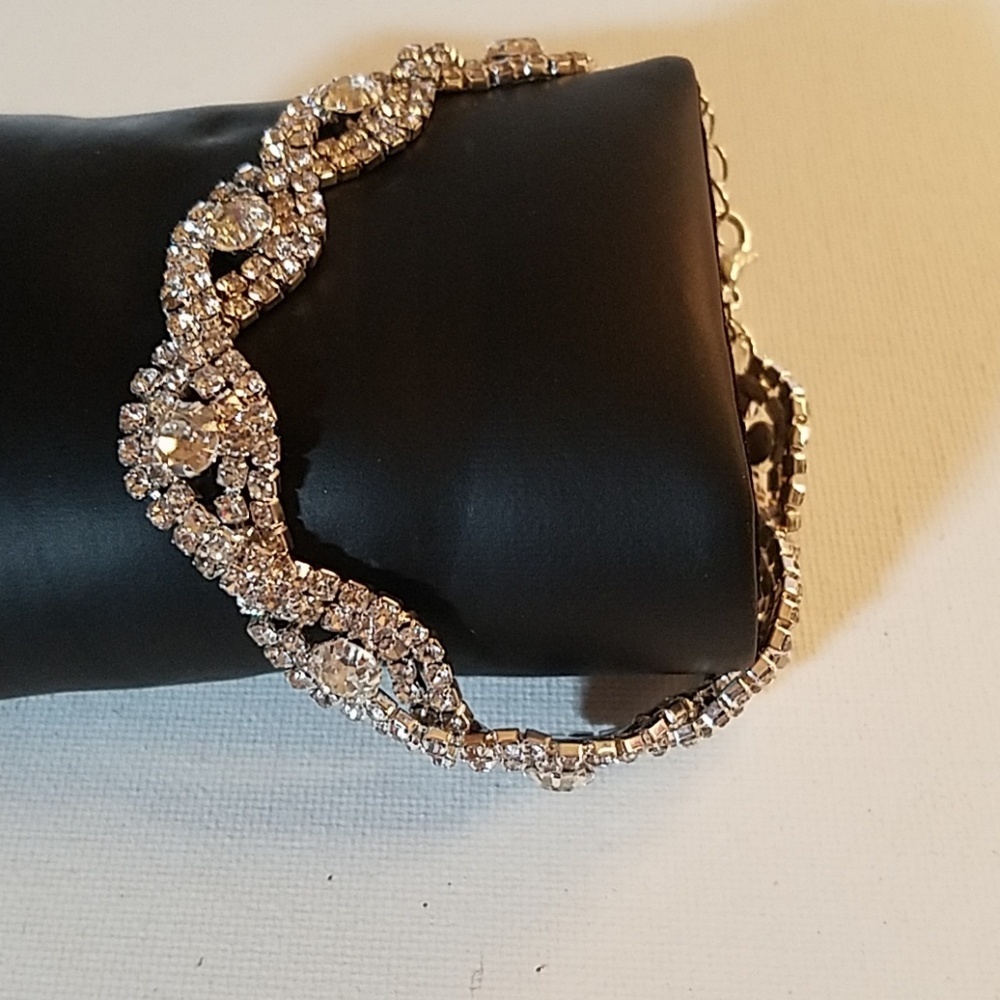 Rhinestone Faux Diamond 9" Bracelet